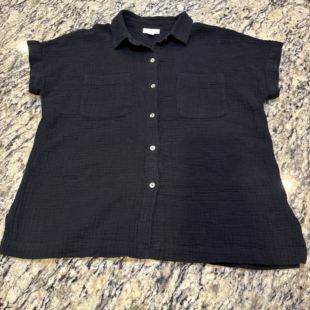 NWOT J. Jill Black Cotton Gauze Short Sleeve Button-Front Shirt Pockets S